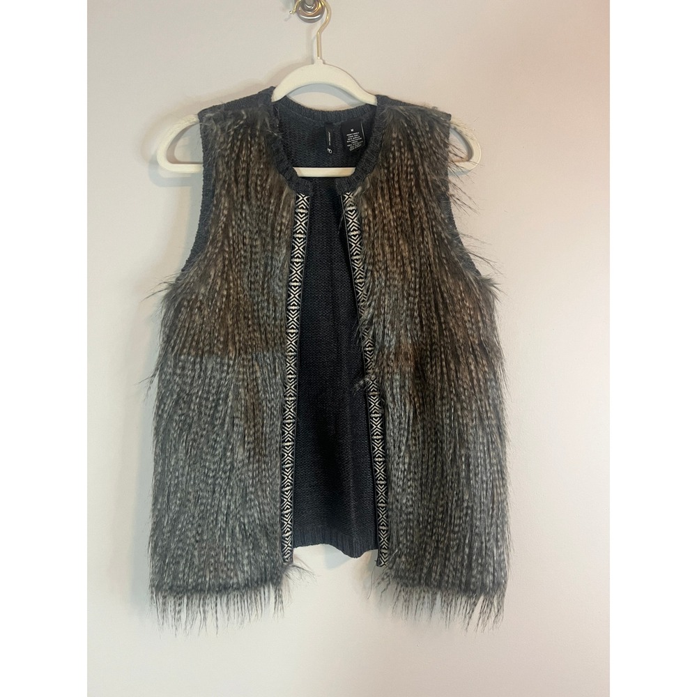 New Directions Faux Fur Sweater Vest Gray Brown Knit Boho Open Front‎ Medium NEW